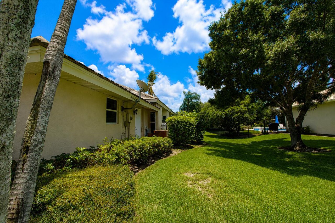 1542 SW Jasmine Trace, Palm City, FL 34990 Photo