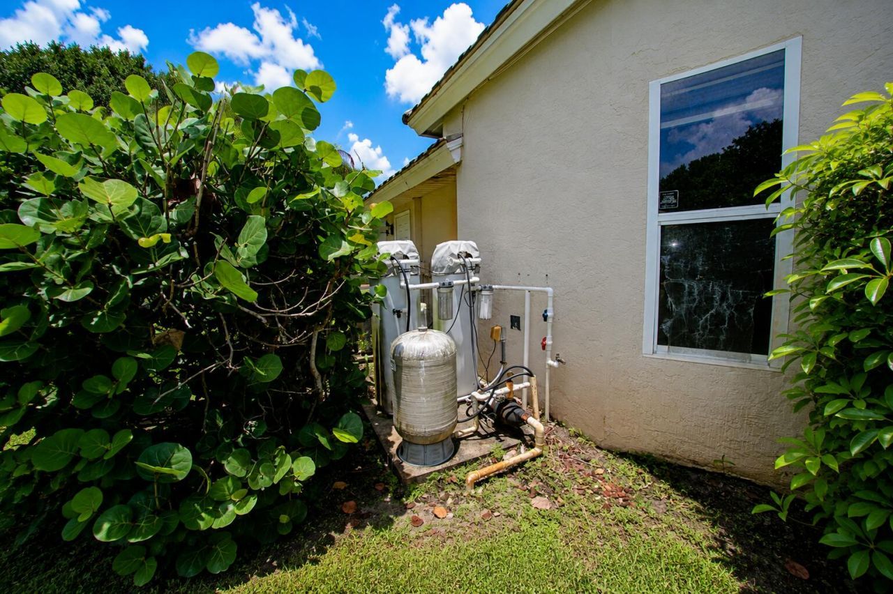 1542 SW Jasmine Trace, Palm City, FL 34990 Photo