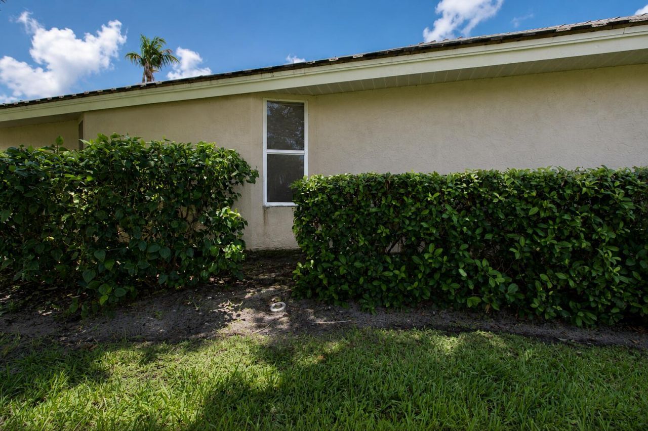 1542 SW Jasmine Trace, Palm City, FL 34990 Photo