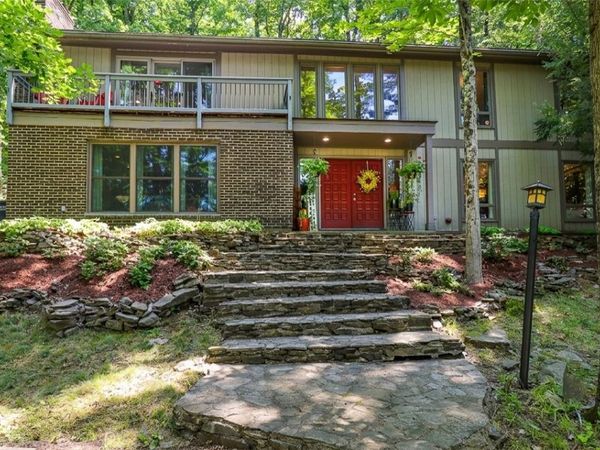 146 W Hill Road , Painted Post, NY 14870