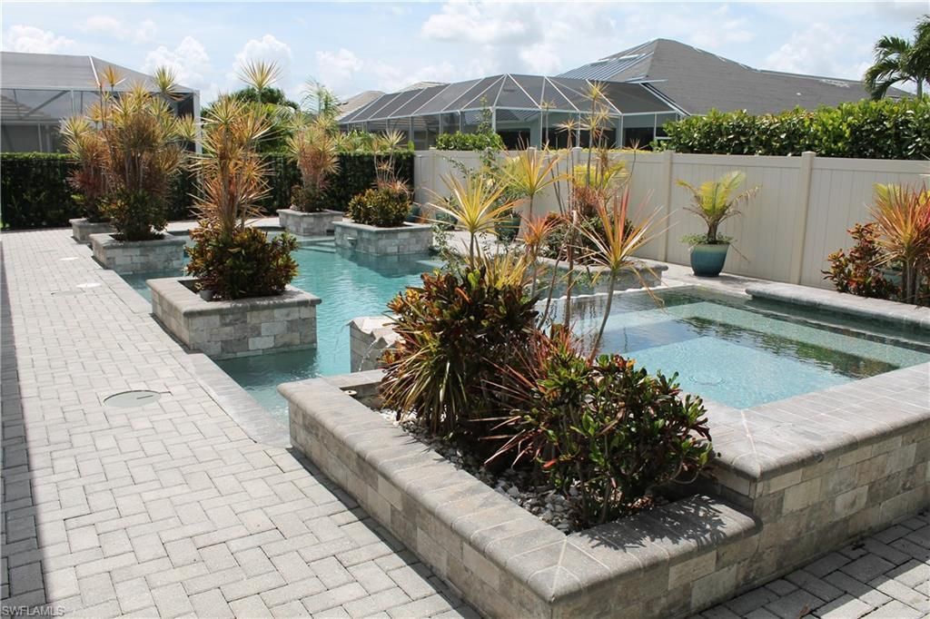 2736 Lambay Ct , Cape Coral, FL 33991 Photo