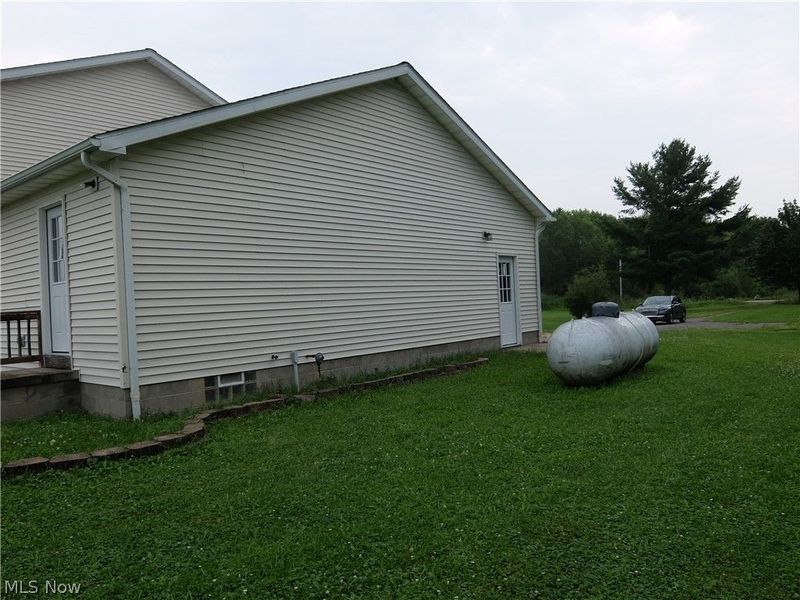 4399 North Park Avenue, Warren, OH 44483 Photo 5