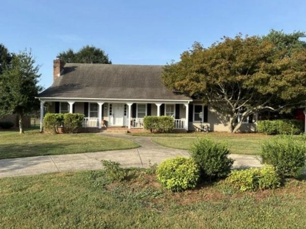 1323 Martin Way, Bowling Green, KY 42104