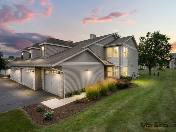 967 Arvle Circle , Unit 967, Sycamore, IL 60178
