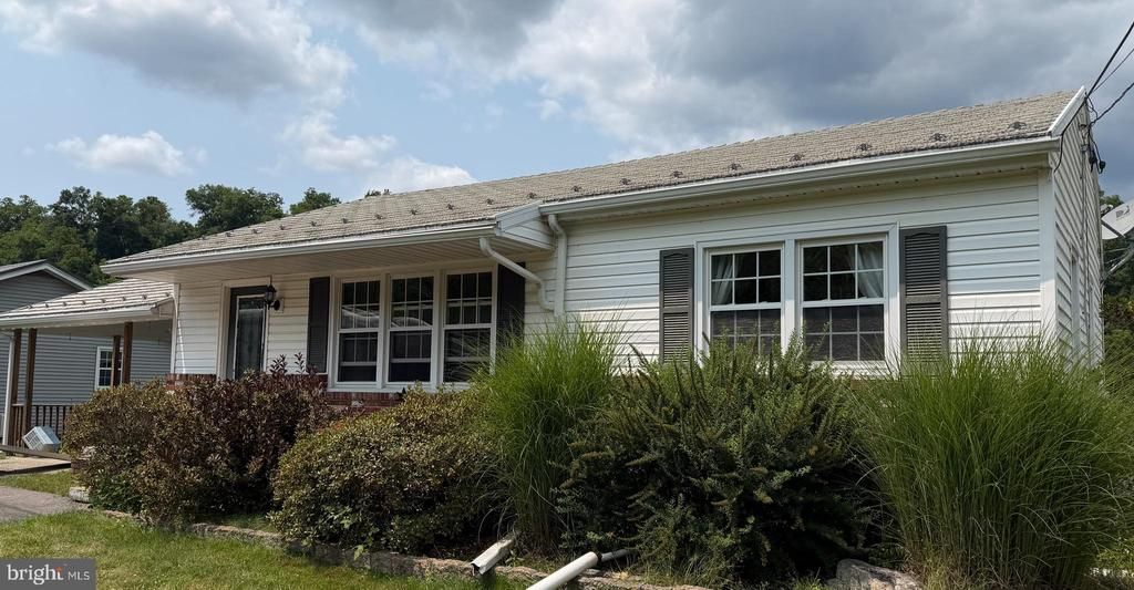 715 HONEY CREEK ROAD, REEDSVILLE, PA 17084