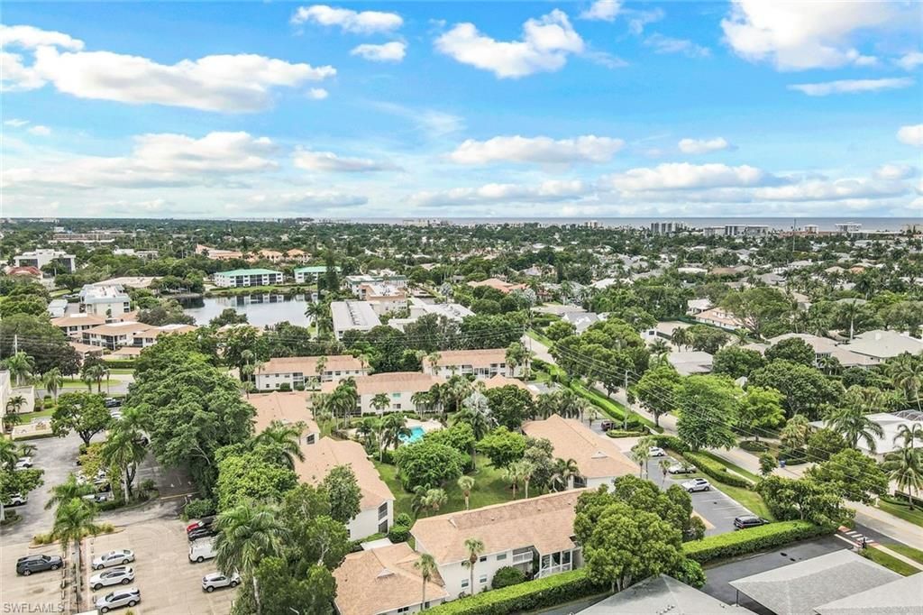 3200 Binnacle Dr , Unit B4, Naples, FL 34103 Photo