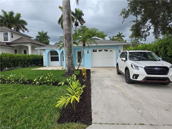 1039 Michigan AVE , NAPLES, FL 34103