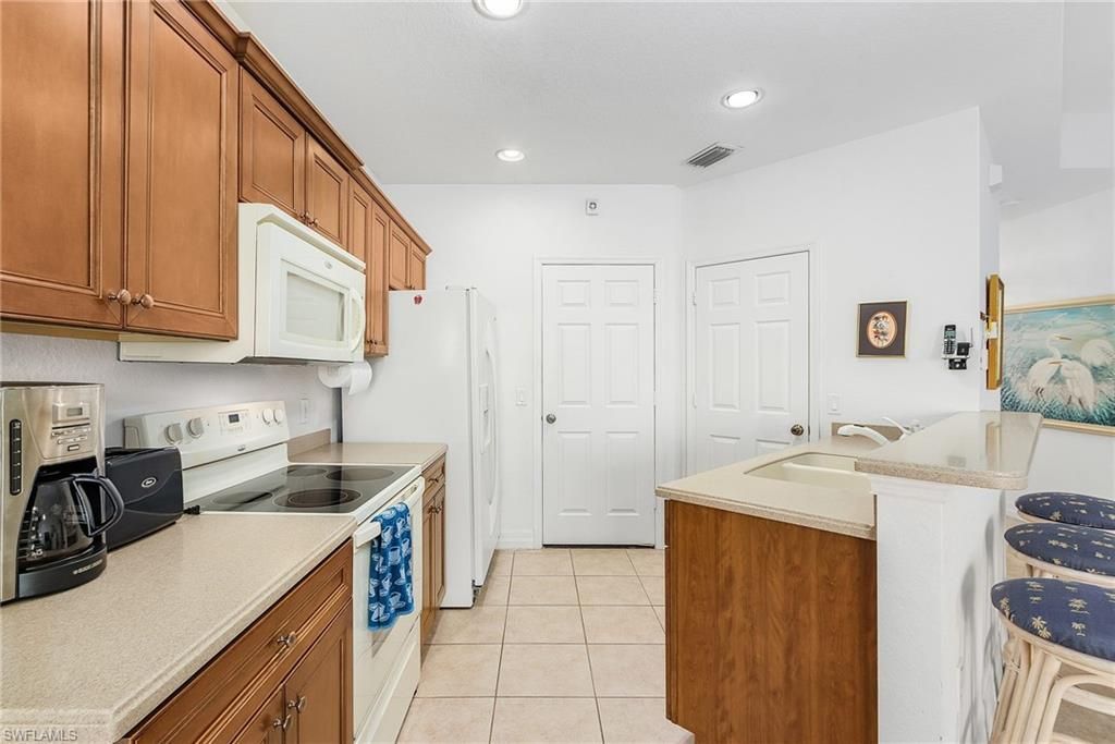 9814 Quinta Artesa Way , Unit 102, Fort Myers, FL 33908 Photo