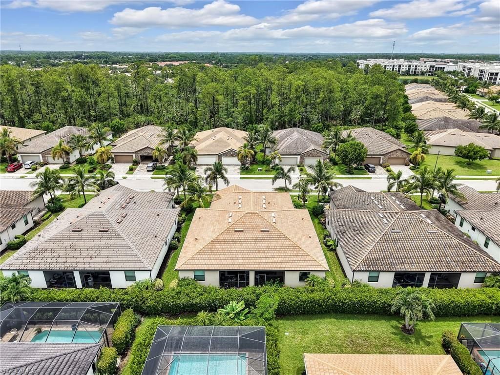 9157 Glenforest Dr, Naples, FL 34120 Photo