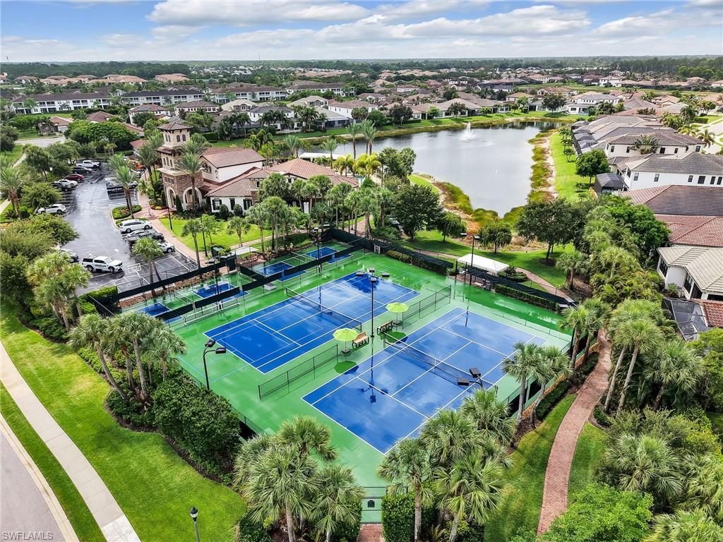 9157 Glenforest Dr, Naples, FL 34120 Photo