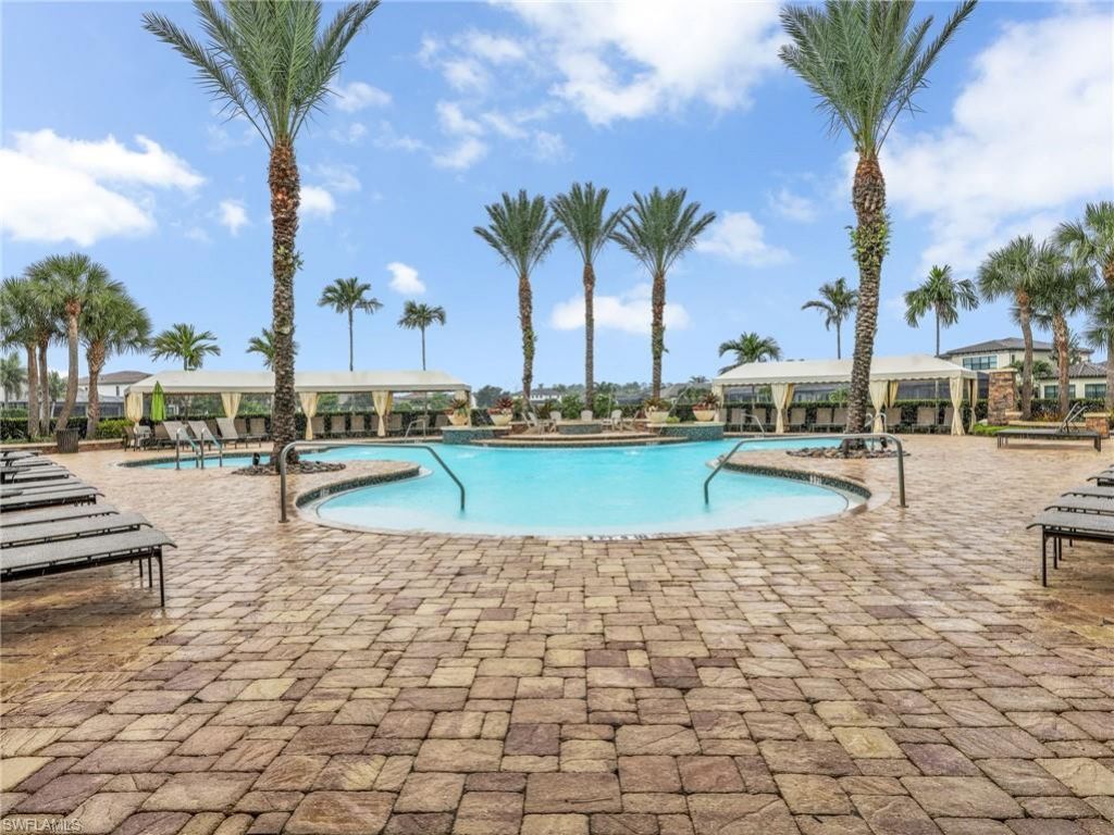 9157 Glenforest Dr, Naples, FL 34120 Photo