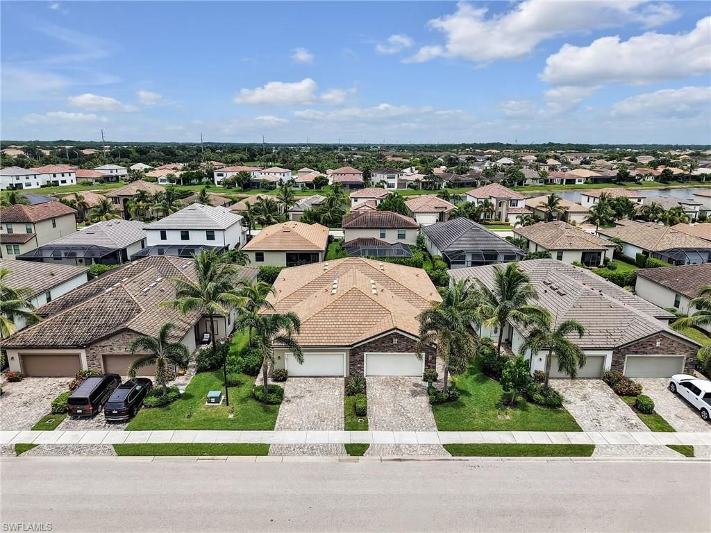 9157 Glenforest Dr, Naples, FL 34120 Photo