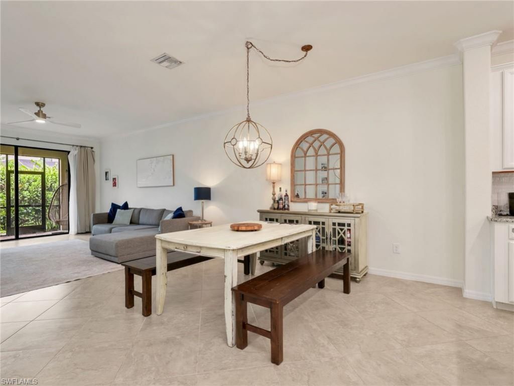 9157 Glenforest Dr, Naples, FL 34120 Photo