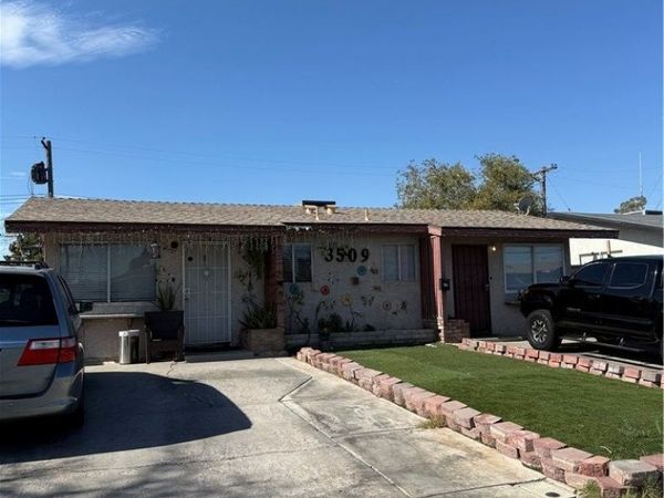 3509 Glendale Avenue , North Las Vegas, NV 89030