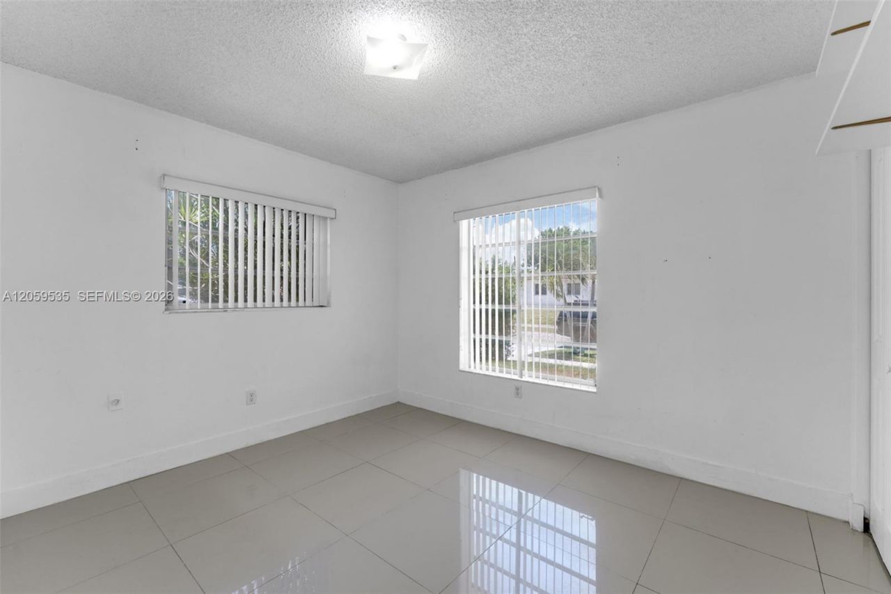 15543 SW 107th Ct, Miami, FL 33157 Photo