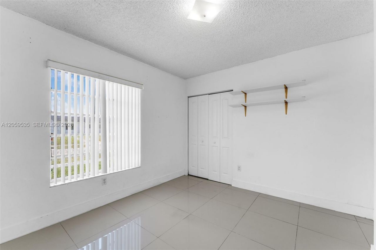 15543 SW 107th Ct, Miami, FL 33157 Photo
