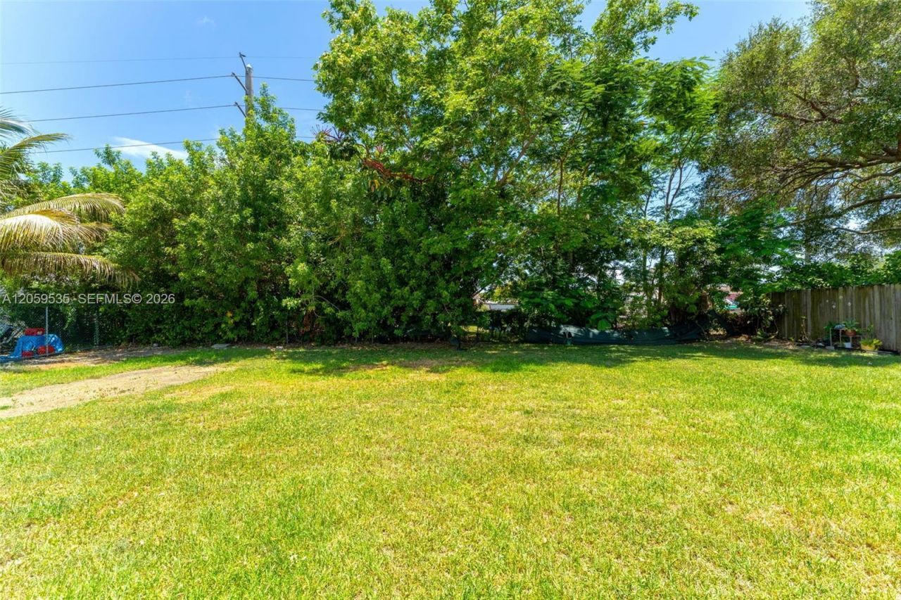 15543 SW 107th Ct, Miami, FL 33157 Photo