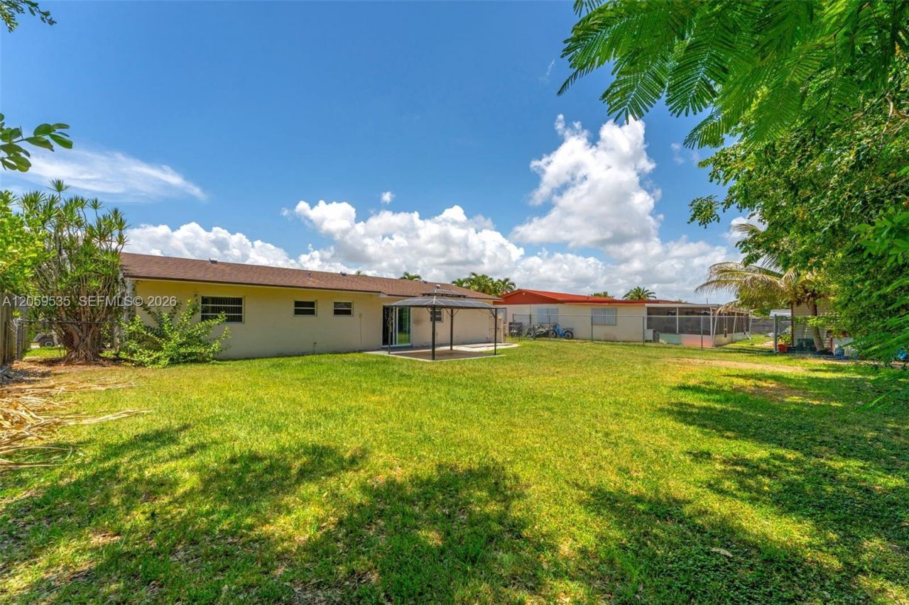 15543 SW 107th Ct, Miami, FL 33157 Photo