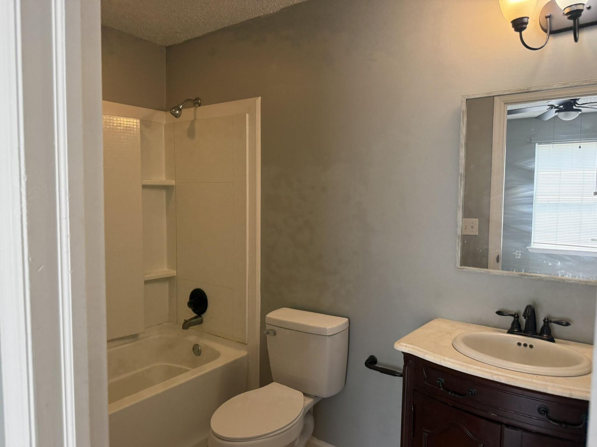 108-114 Tonyota Court Photo 11