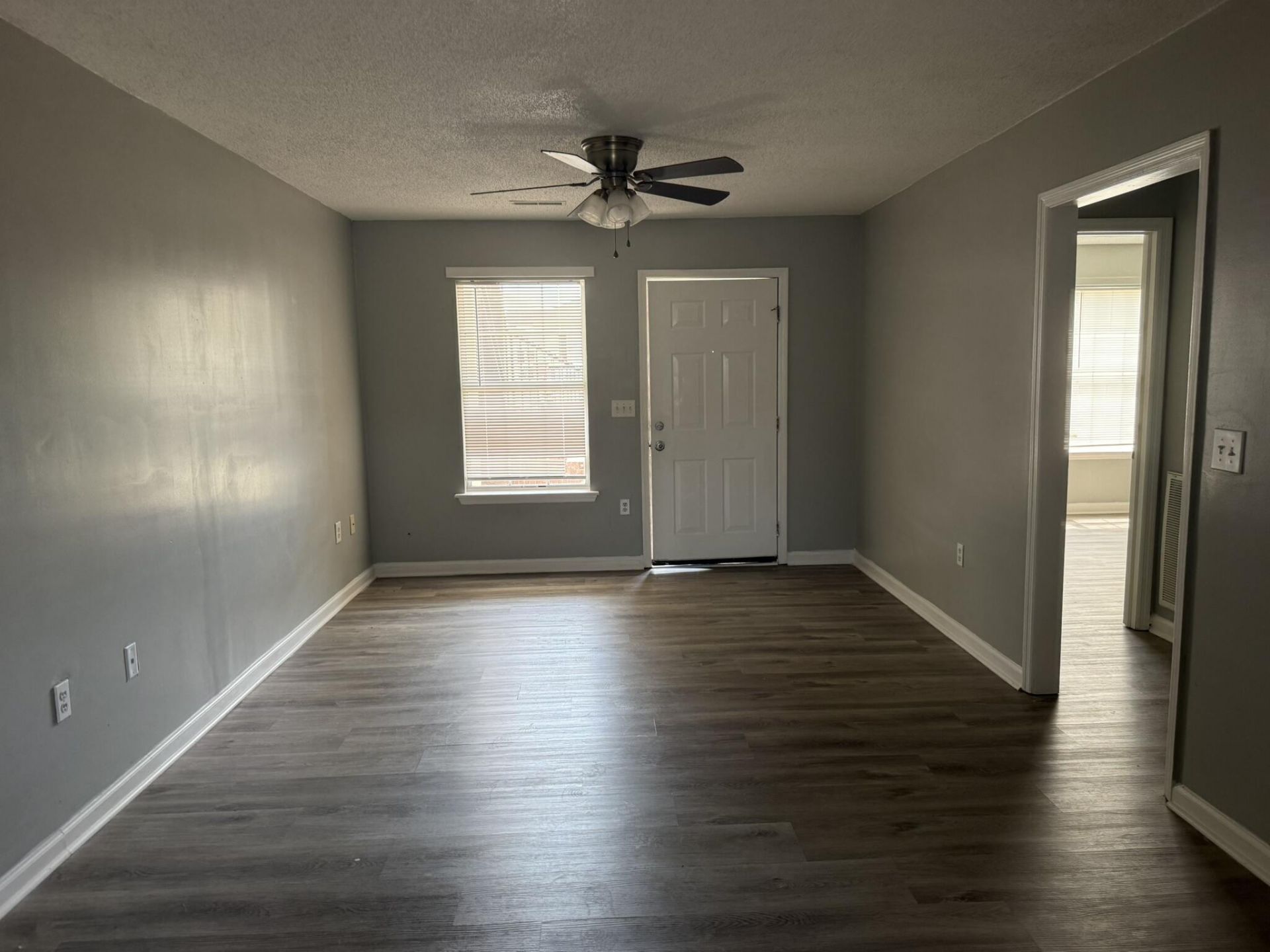 108-114 Tonyota Court Photo 4