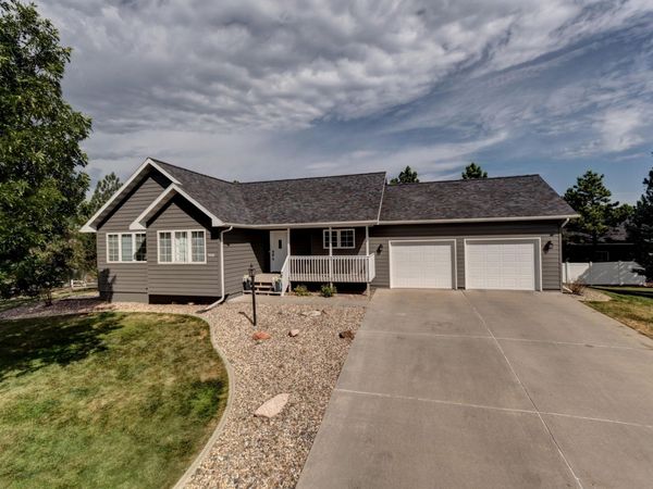 5420 SNOWBERRY LN, Rapid City, SD 57702