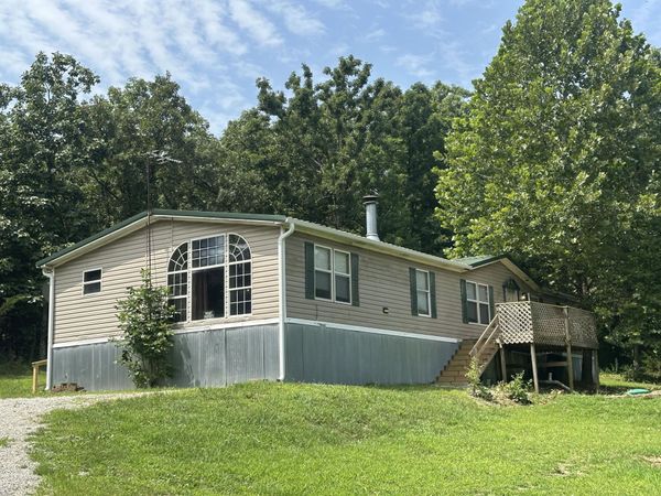 2655 Fays Lane, Mountain Grove, MO 65711