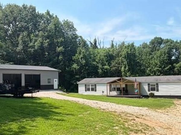 85 Logan Lane, Scott City, MO 63780