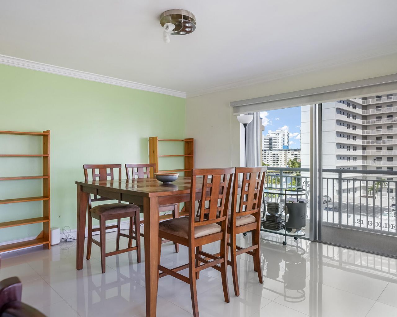 126 Golden Isles Drive, Unit 52A, Hallandale Beach, FL 33009 Photo