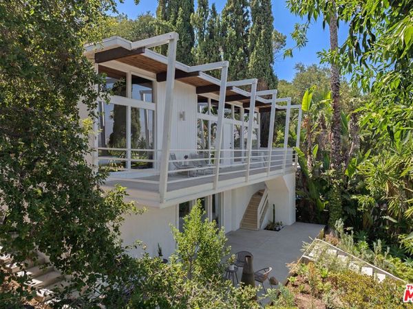 1335 Columbia Drive, Glendale, CA 91205