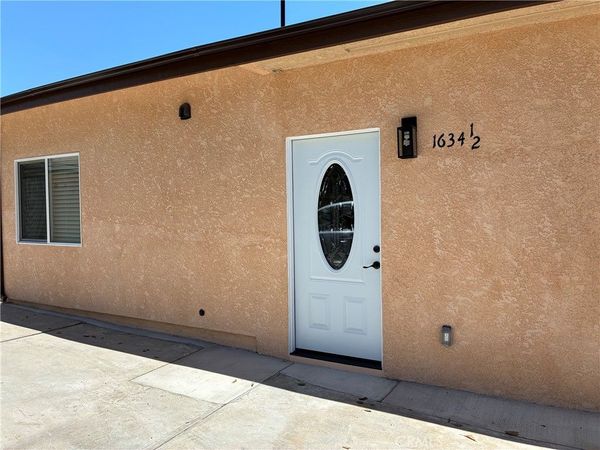 1634 1/2 W 214th, Los Angeles, CA 90501