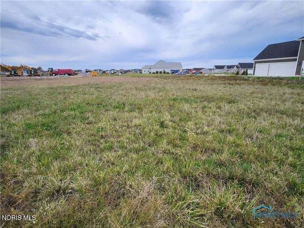 25216 John F. Mccarthy Way , Perrysburg, OH 43551