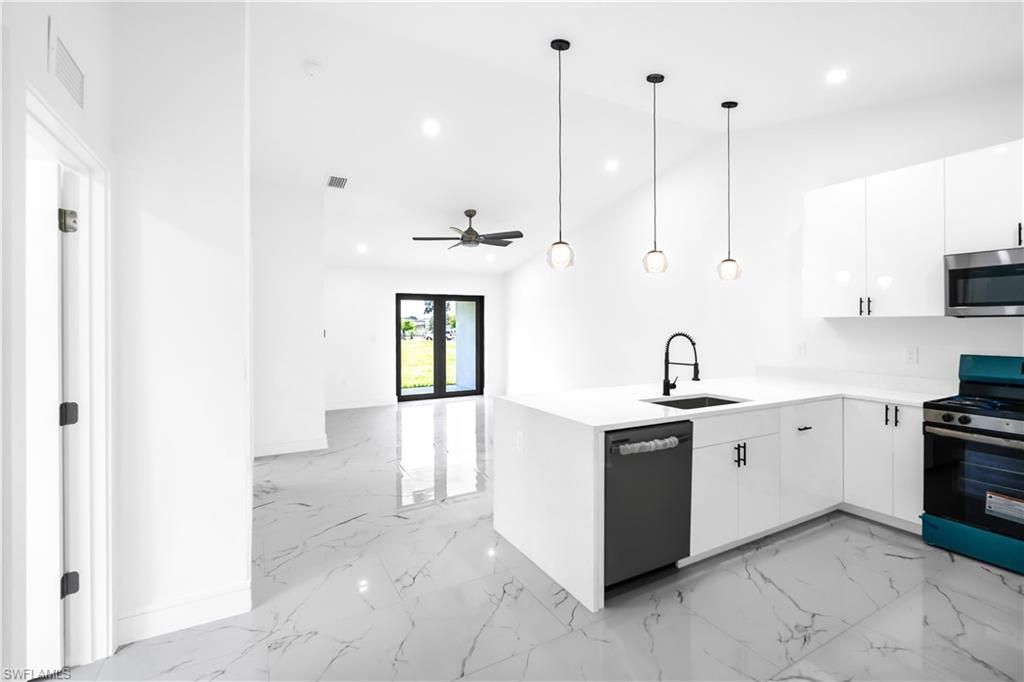 1507 Hank Ave, Lehigh Acres, FL 33973 Photo