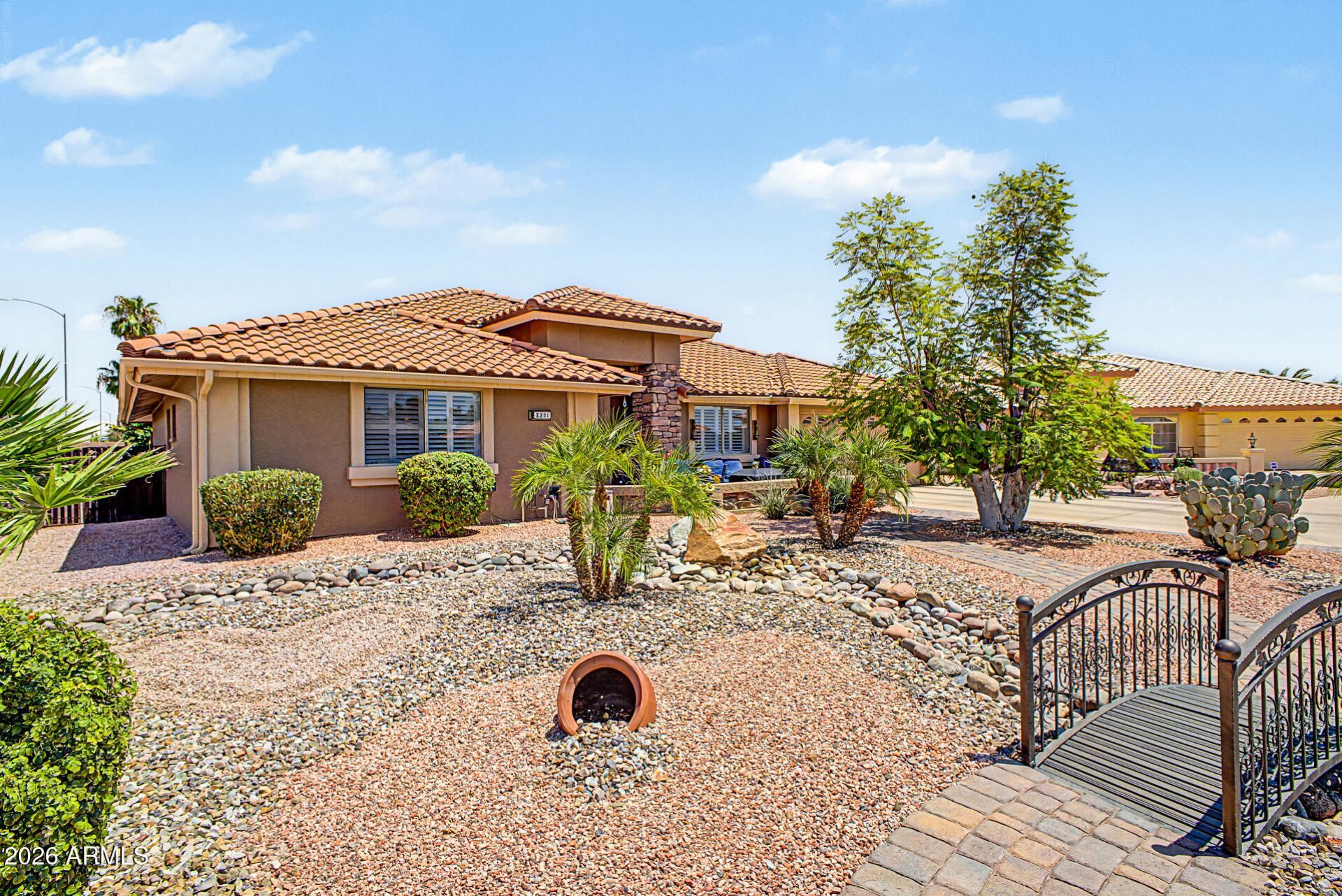 2201 S Myrtlewood Circle, Mesa, AZ 85209 Main Photo