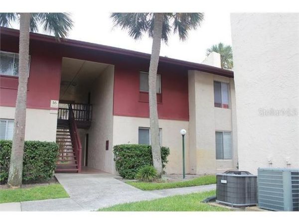 8605 CHAMPLAIN COURT , Unit 84, TAMPA, FL 33614