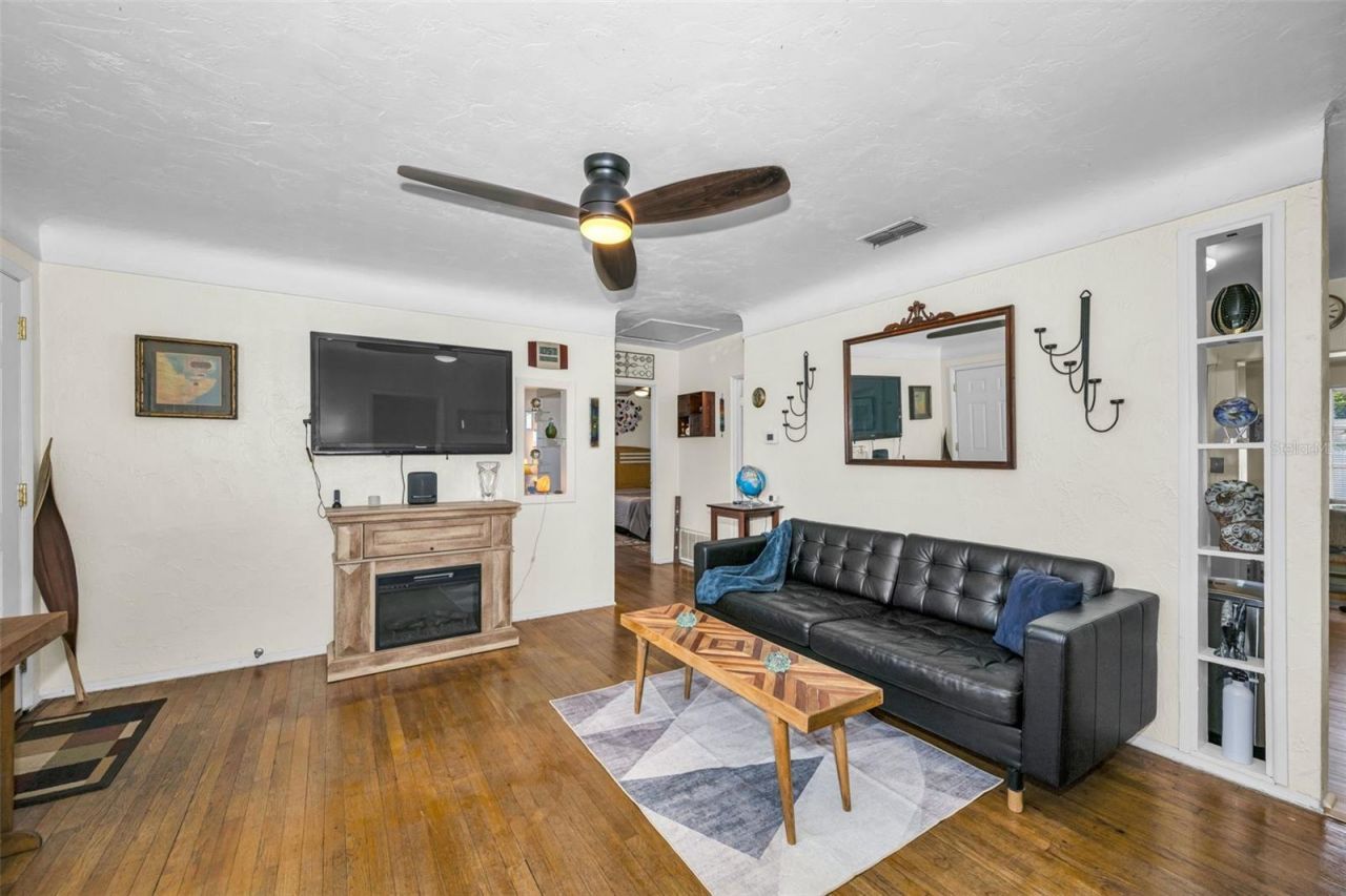 4829 30th Avenue N, Saint Petersburg, FL 33713 Photo