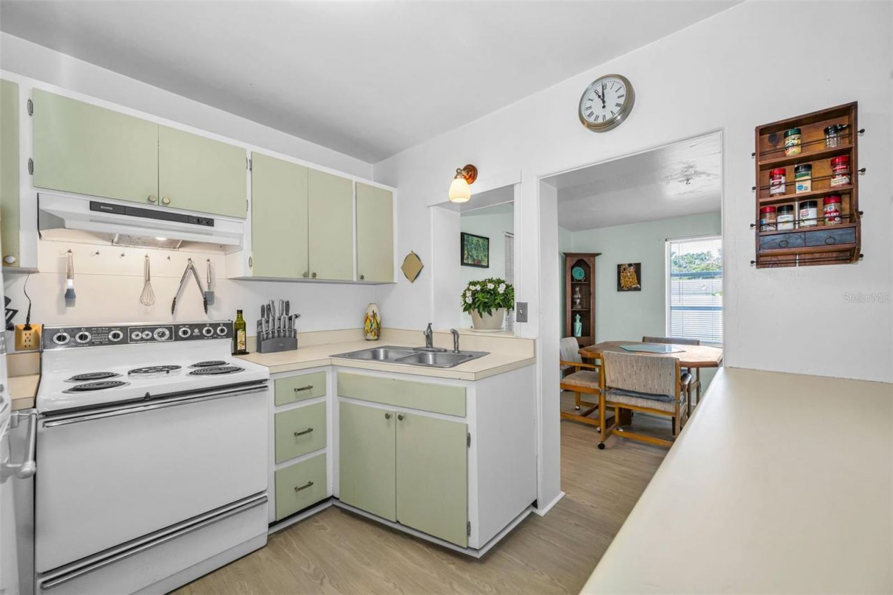 4829 30th Avenue N, Saint Petersburg, FL 33713 Photo