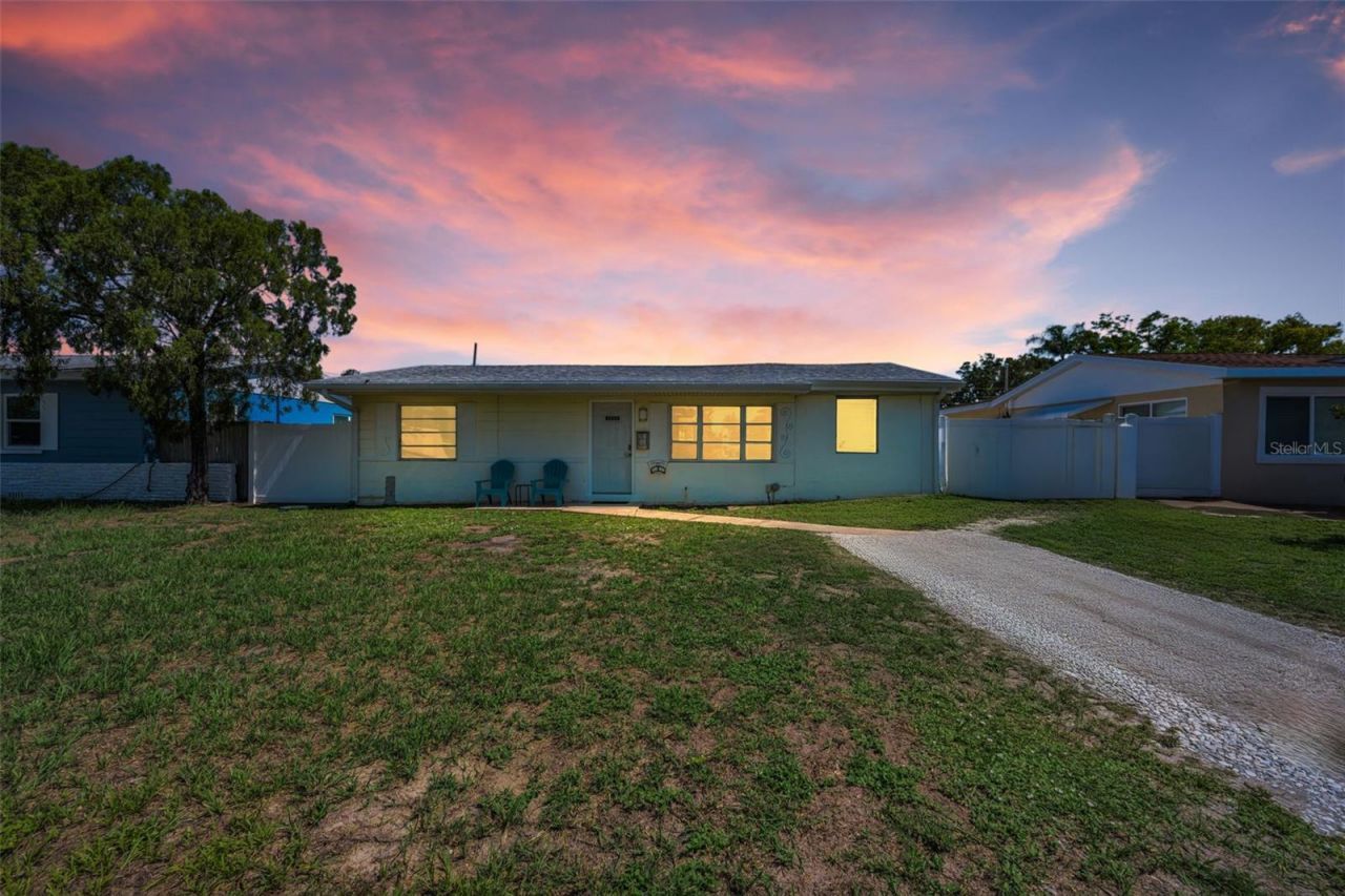 4829 30th Avenue N, Saint Petersburg, FL 33713 Photo