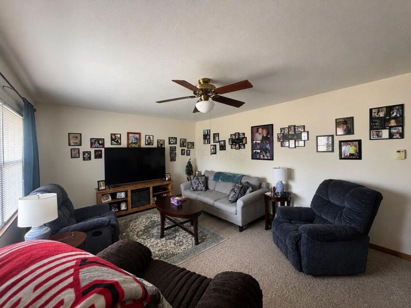 1605 Sunset Drive, Washington Court House, OH 43160 Photo 5
