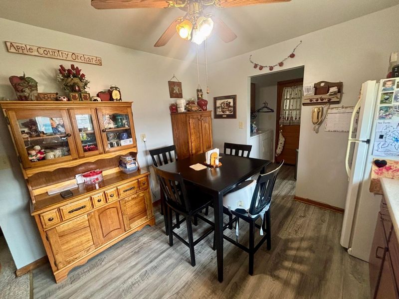 1605 Sunset Drive, Washington Court House, OH 43160 Photo 6