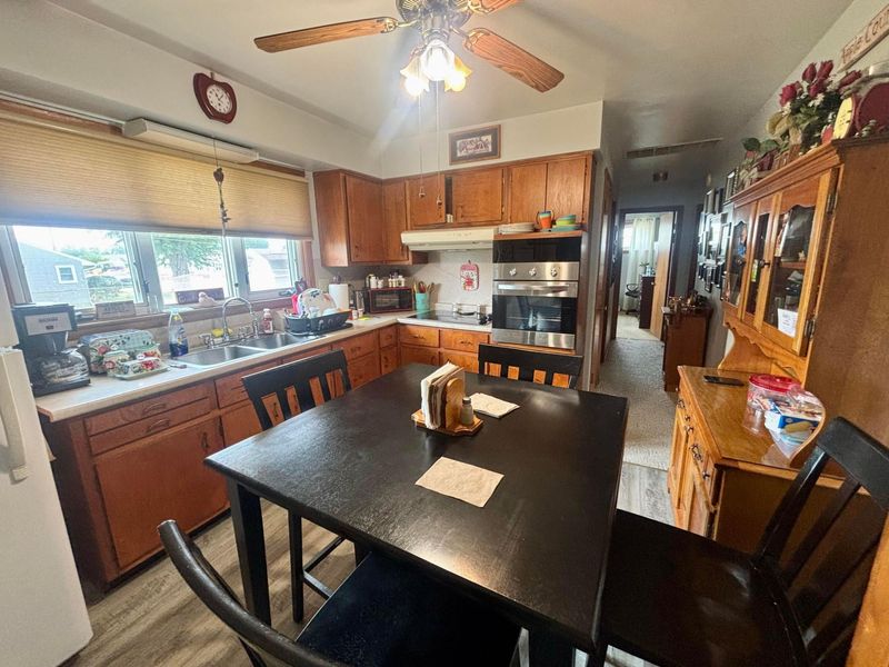 1605 Sunset Drive, Washington Court House, OH 43160 Photo 8
