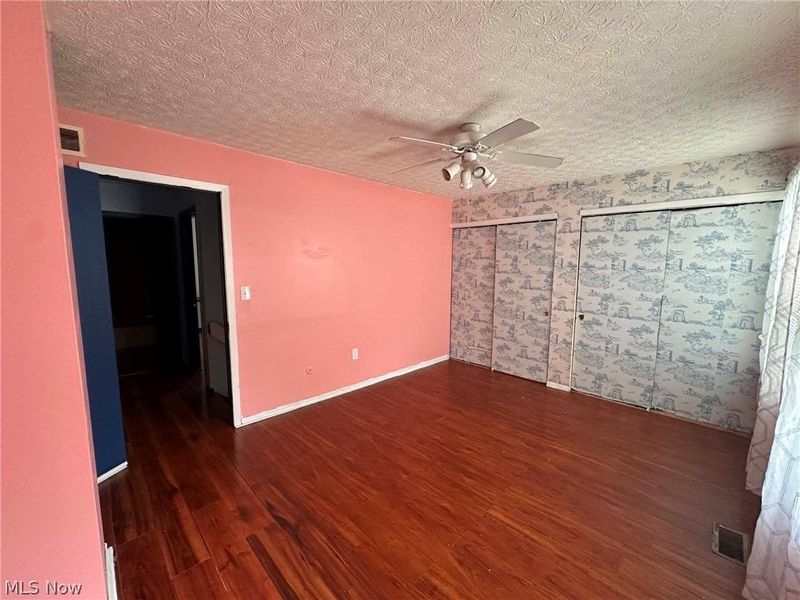 2295 Laurelwood Drive, Columbus, OH 43229 Photo 17