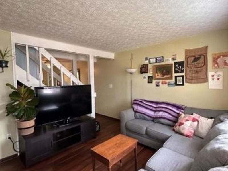 2295 Laurelwood Drive, Columbus, OH 43229 Photo 3