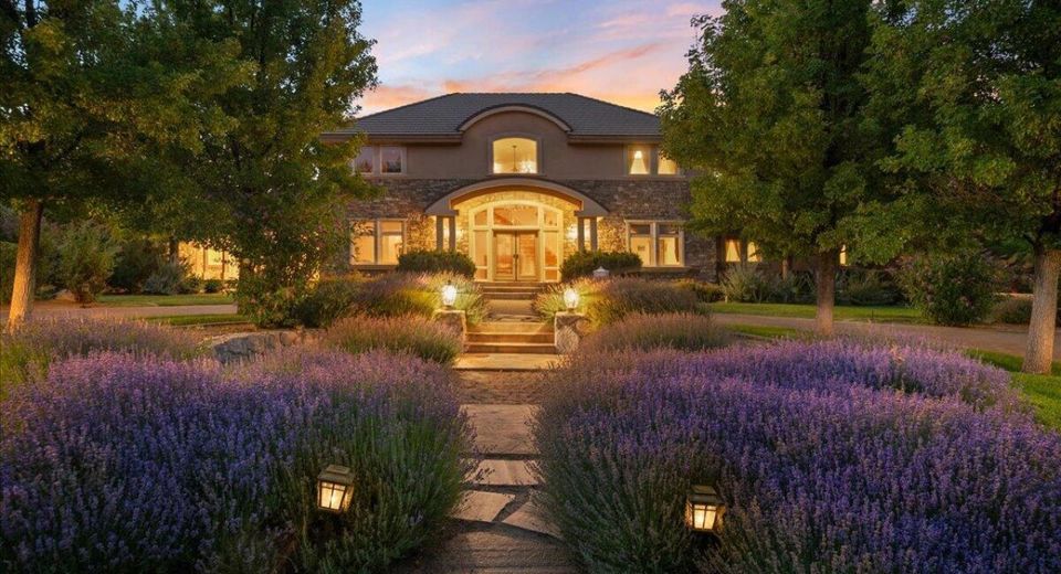 2750 Manhattan Drive, Carson City, NV 89703 Photo