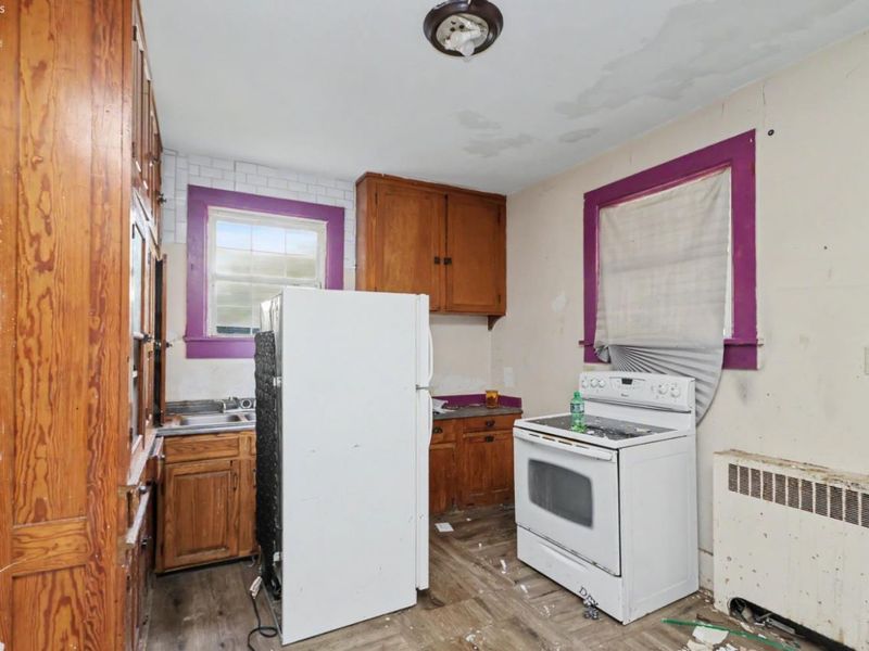 24 E Emerald Street, Willard, OH 44890 Photo 5