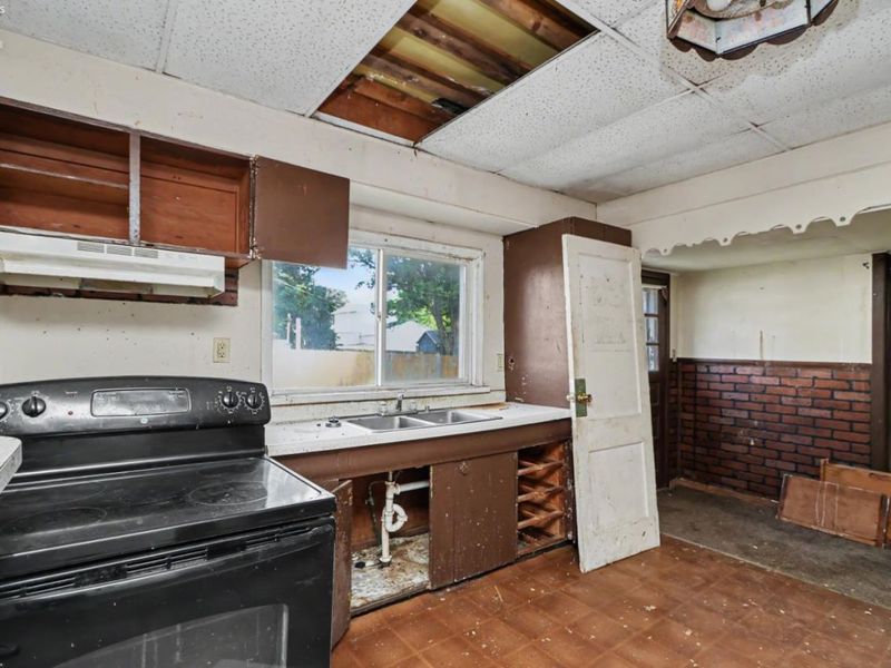 24 E Emerald Street, Willard, OH 44890 Photo 79