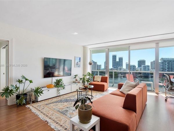 900 Bay Dr , Unit 716+Dock S, Miami Beach, FL 33141