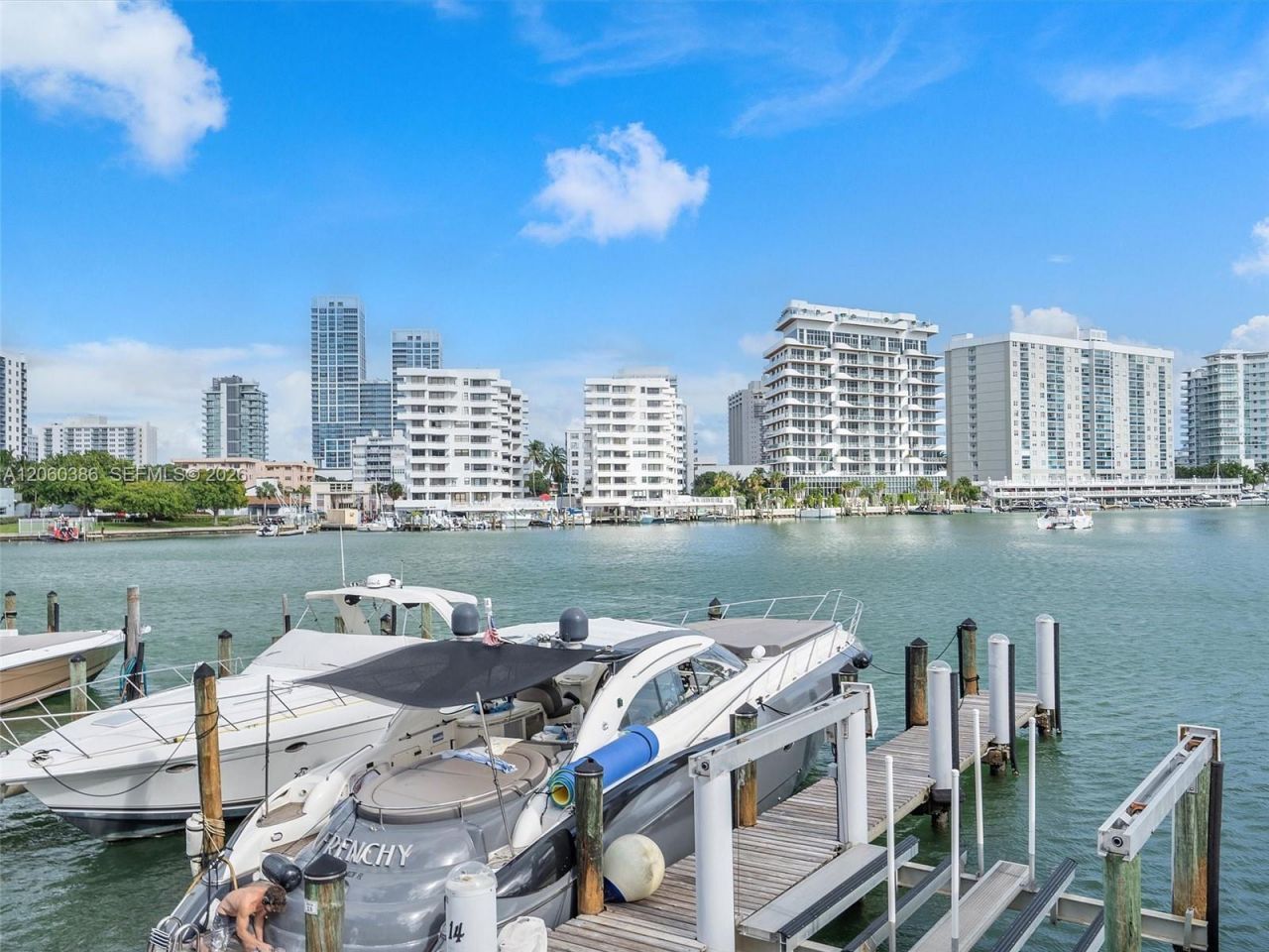 900 Bay Dr , Unit 716+Dock S, Miami Beach, FL 33141 Photo