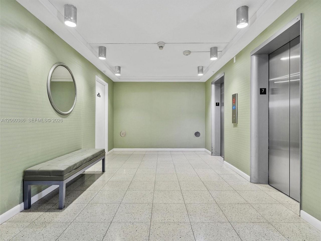 900 Bay Dr , Unit 716+Dock S, Miami Beach, FL 33141 Photo