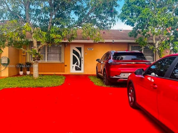 7097 SW 152nd Pl, Miami, FL 33193