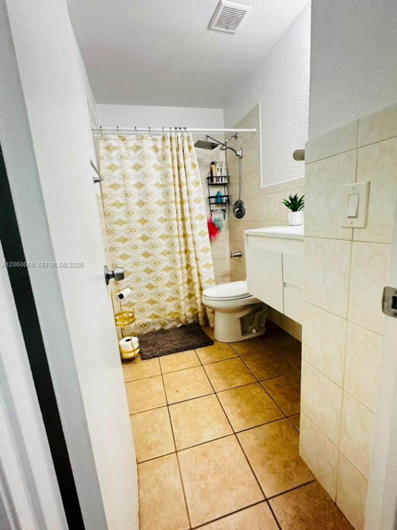 7097 SW 152nd Pl, Miami, FL 33193 Photo